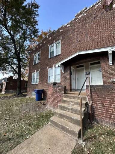 Main picture of 4709 Newport Ave