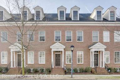 Main picture of 4645 Pleasant Ave