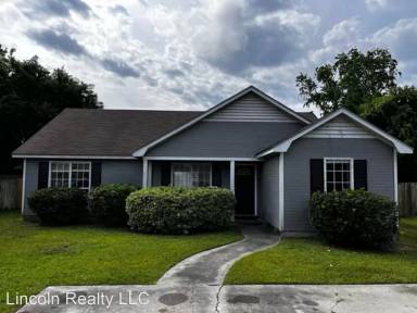 Main picture of 5 S Sawgrass Cir