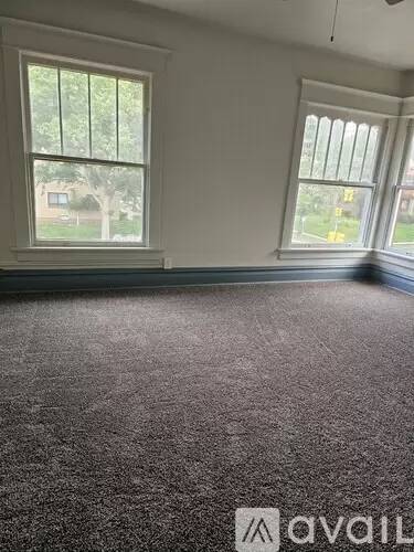 Main picture of 1203 York St