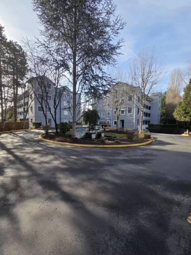 Main picture of 6125 NE 175th St