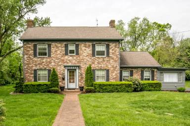 Main picture of 149 Westgate Dr
