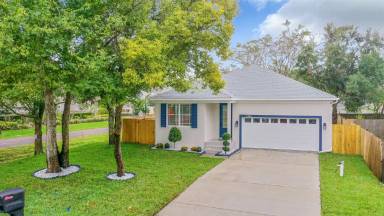 Main picture of 7302 Alvina St