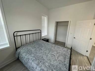 Main picture of 1064 Mill St