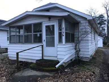 Main picture of 619 Wayne St