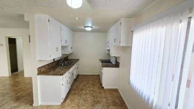 Main picture of 3460 Anderson Ave