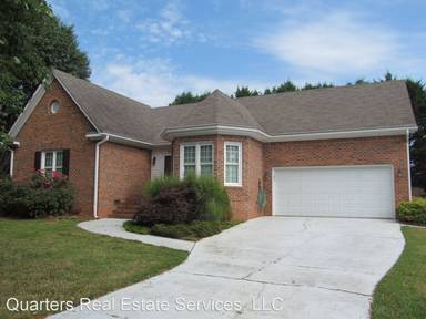 Main picture of 541 Lynhaven Ct