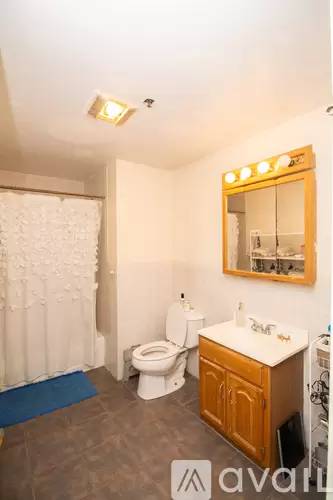Main picture of 10 Davis Ave