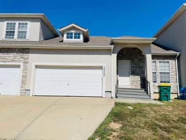 Main picture of 10340 Parkview Ave