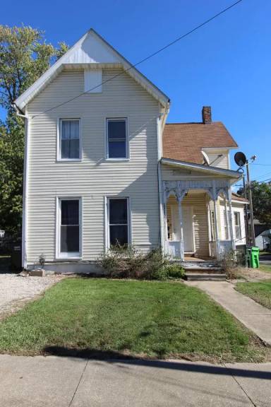 Main picture of 403 1/2 Spink St