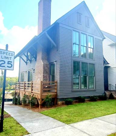 Main picture of 138 1st Ave NW