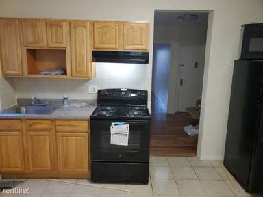 Main picture of 77 Bergen Ave