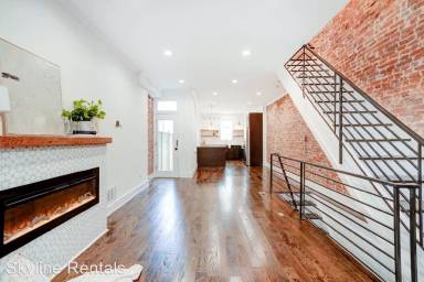 Main picture of 3028 Fontain St