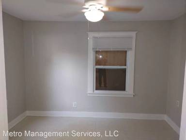 Main picture of 2118 W Hill St