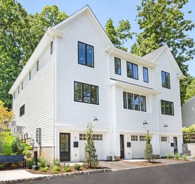 Main picture of 312 Hillside Ave