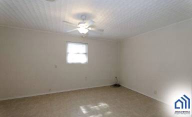 Main picture of 4422 Bowie St