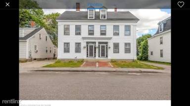 Main picture of 69 Middle St