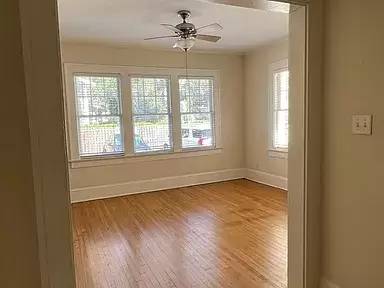 Main picture of 2117 W Hills Ave
