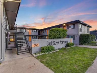Main picture of Stanford Apartments