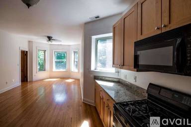Main picture of 4838 N Winchester Ave