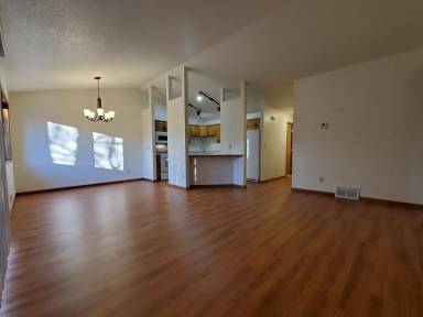 Main picture of Candle Park South Townhomes