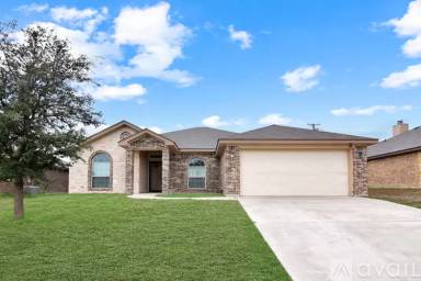 Main picture of 6111 New Castle Dr