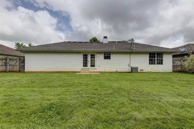 Main picture of 118 W Hunter Dr