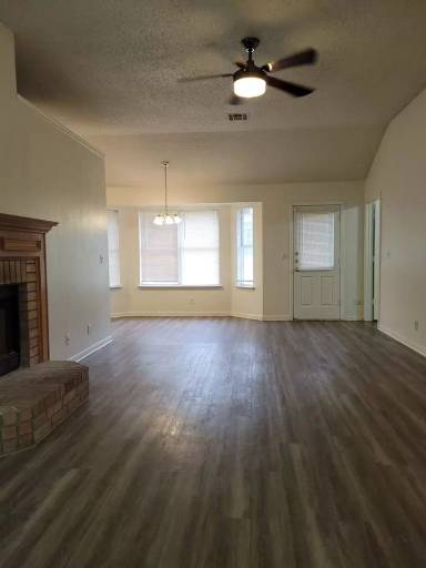 Main picture of 3005 Levy Ln