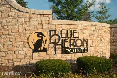 Main picture of Blue Heron Pointe