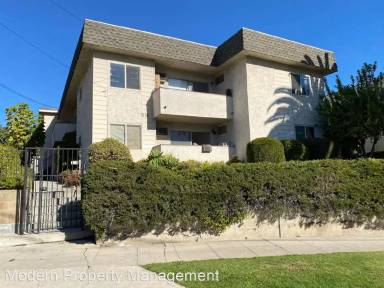 Main picture of 3173 Rowena Ave