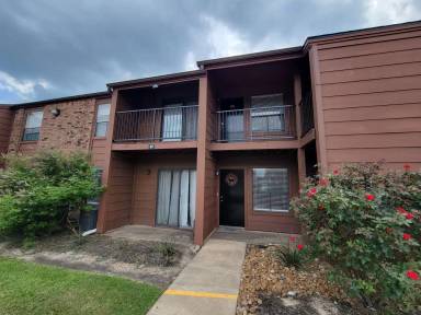Main picture of 8916 S 3rd Ave