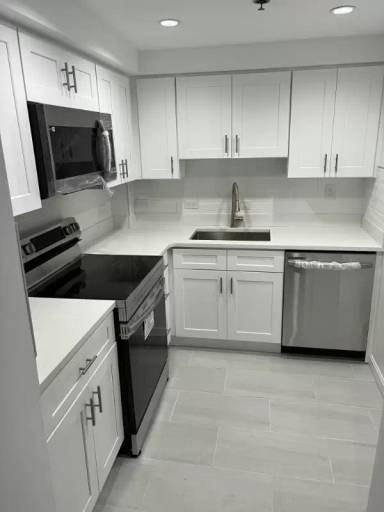 Main picture of 534 Commonwealth Ave
