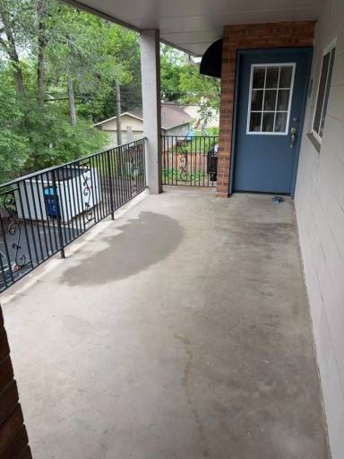 Main picture of 233 N Meldrum St