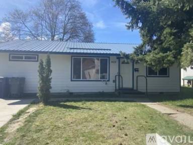 Main picture of 909 Pine St