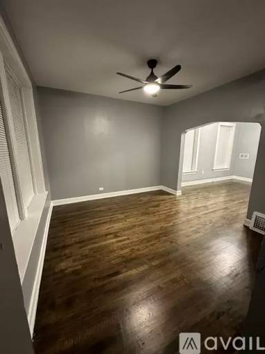 Main picture of 4834 S Kedvale Ave