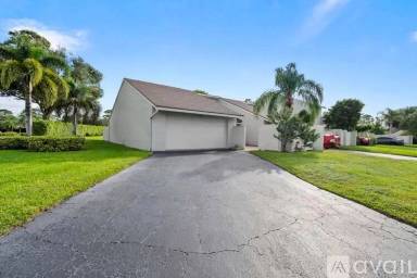 Main picture of 12775 Spinnaker Ln