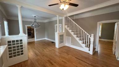 Main picture of 419 Pinckney St