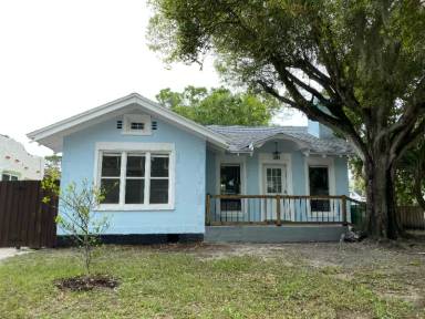 Main picture of 2535 11th Ave W
