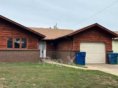 Main picture of 555 Scott St