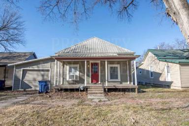 Main picture of 910 Camden St