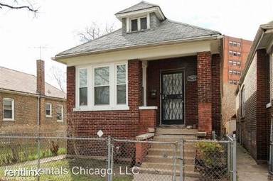 Main picture of 7922 S East End Ave