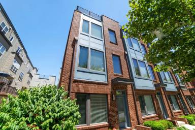 Main picture of 16223 Decker Pl