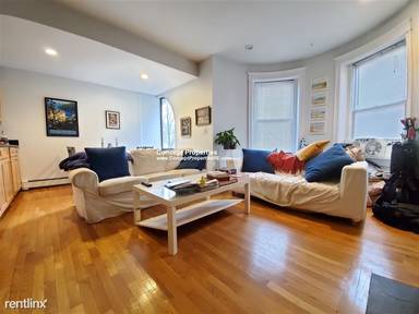 Main picture of 12 Blackwood St