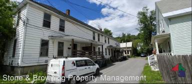 Main picture of 4 Shurtleff Pl