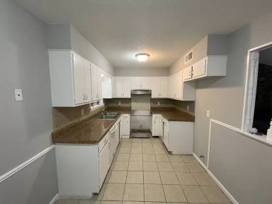 Main picture of 4206 Park Forest Dr