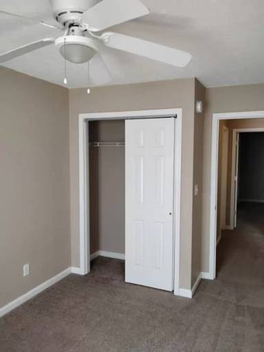 Main picture of 3888 Ledyard St