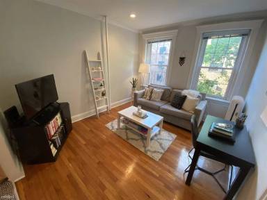 Main picture of 39-59 Strathmore Rd