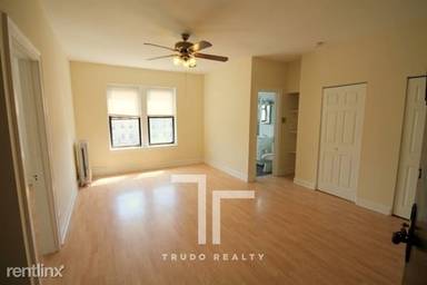 Main picture of 4851 N Damen Ave