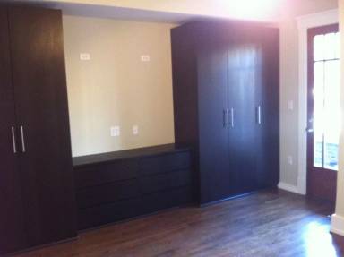 Main picture of 701 W Oak St