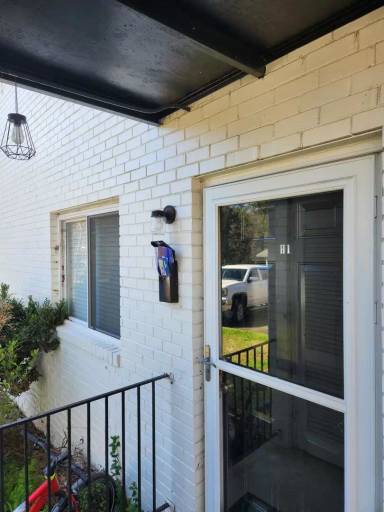 Main picture of 529 Hillsborough St